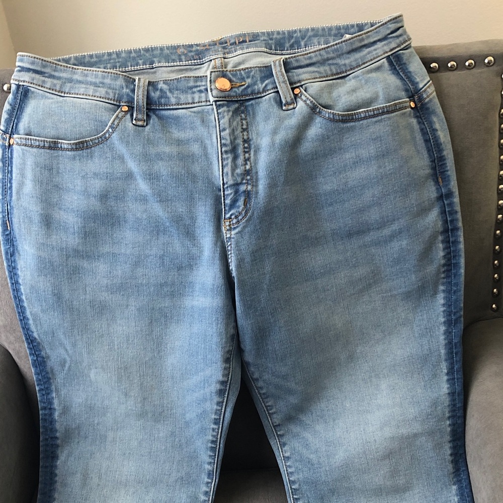 G by Giuliana Light Blue Boyfriend Jeans